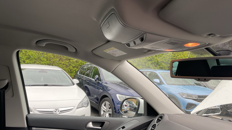 Volkswagen Tiguan 2.0 TDi BlueMotion Tech Match 4MOTION 5dr 150 DSG Diesel Estate